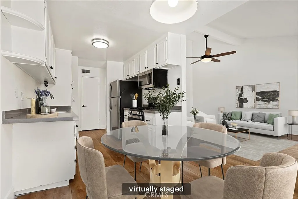 700 W La Veta Ave Unit T4 photo 1