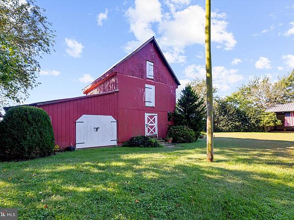 4th image of 252 Granny Branch Rd