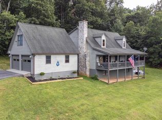 598 Ellen Dr, Front Royal, VA 22630