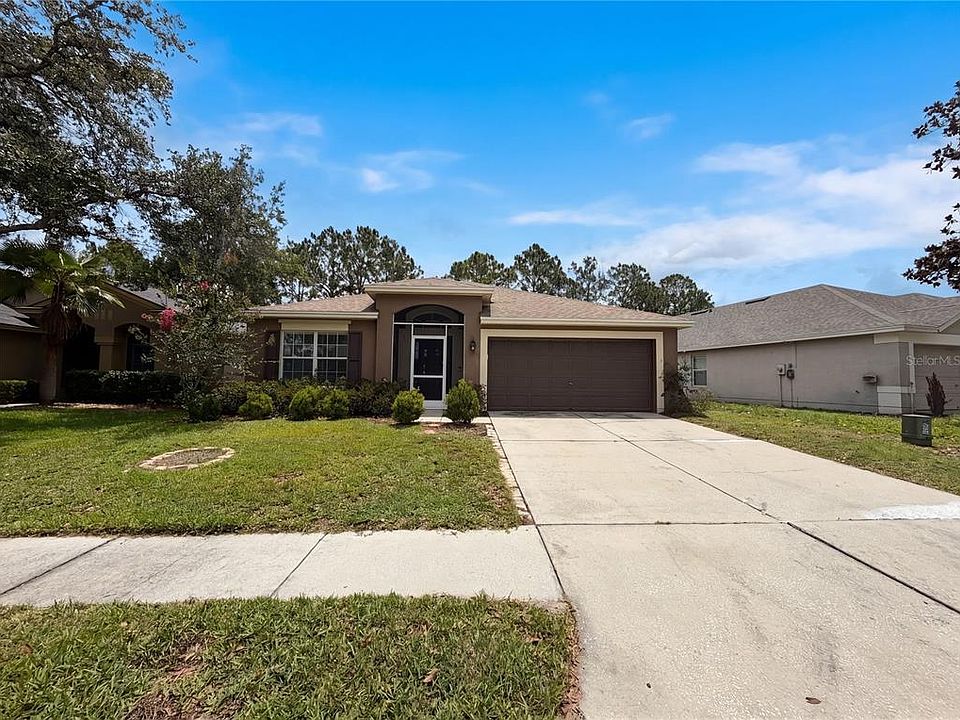 1st image of 575 SEA HOLLY DRIVE