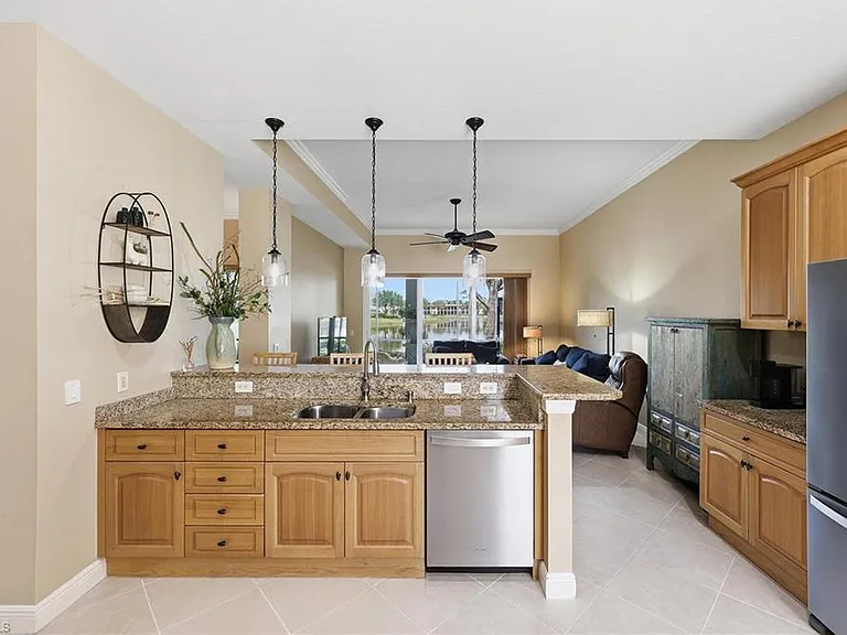 9243 Tesoro Ln #2 — Photo 12