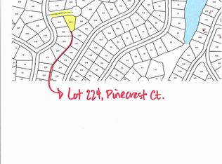 224 Pine Crest Ct, Cross Junction, VA 22625