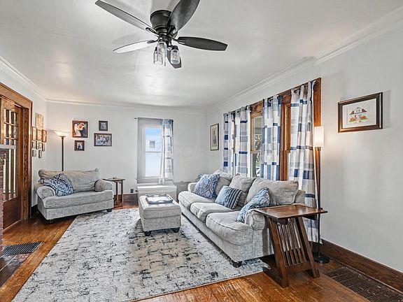 4th image of 1027 Rogers St