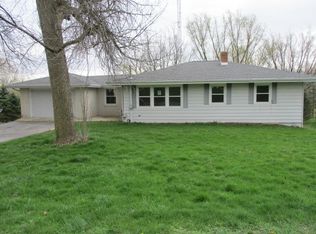 6167 Spring Valley Rd, Burlington, WI 53105