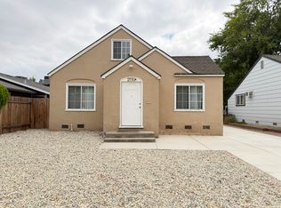 2116 16th Ave, Sacramento, CA 95822