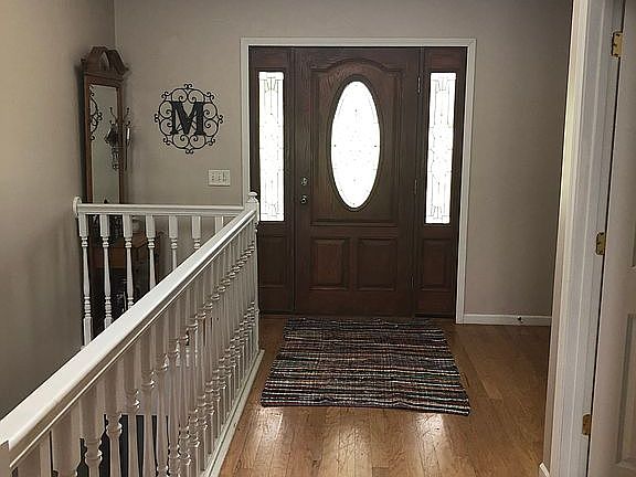 2nd image of 3561 Eagle Crest Dr