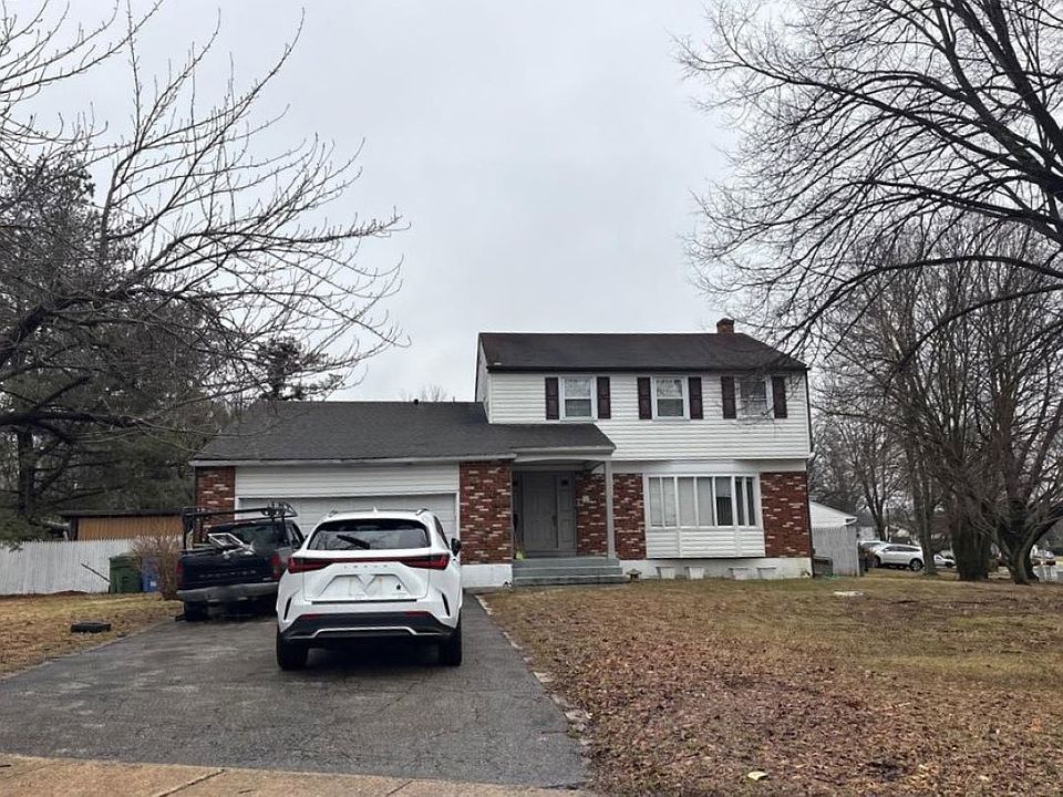 1st image of 1968 Birchwood Park Dr N