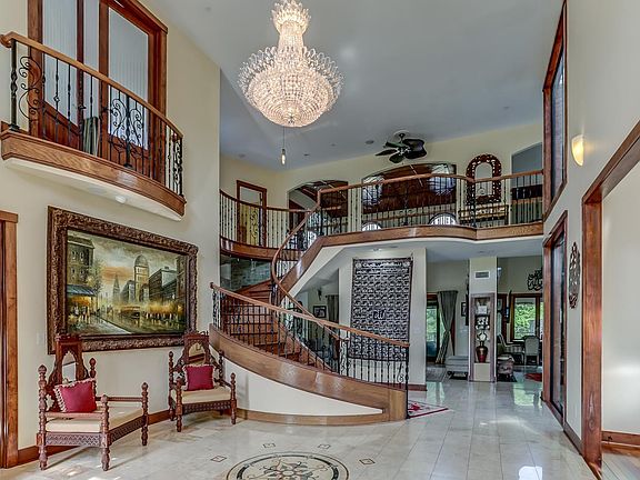 2nd image of 2810 Keasler Cir E