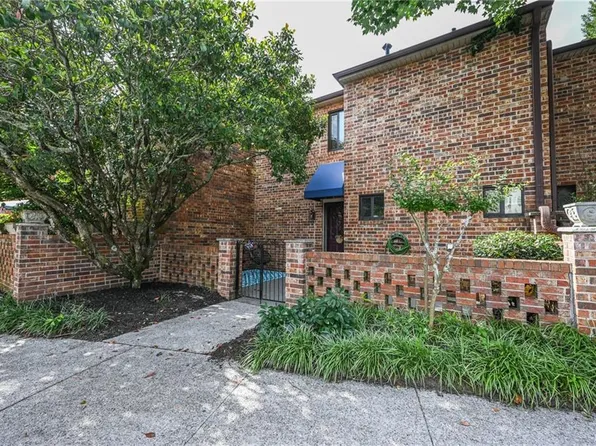 2256 Pernoshal Ct, Atlanta, GA 30338