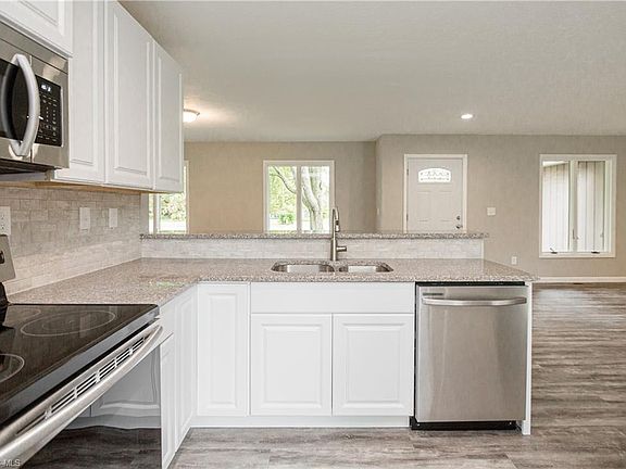 5th image of 5646 Mills Creek Ln