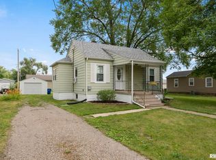3808 26th St, Moline, IL 61265