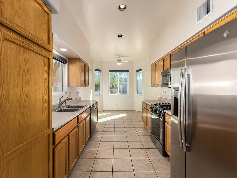8119 N Peppersauce Dr — Photo 20