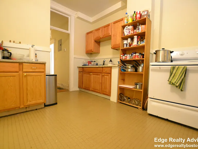 1719 Commonwealth Ave #1 — Photo 9