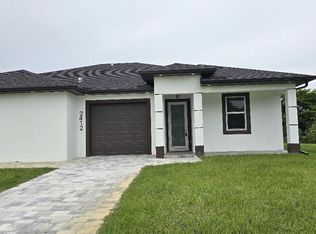 2412 Delta Ave N #2412, Lehigh Acres, FL 33971