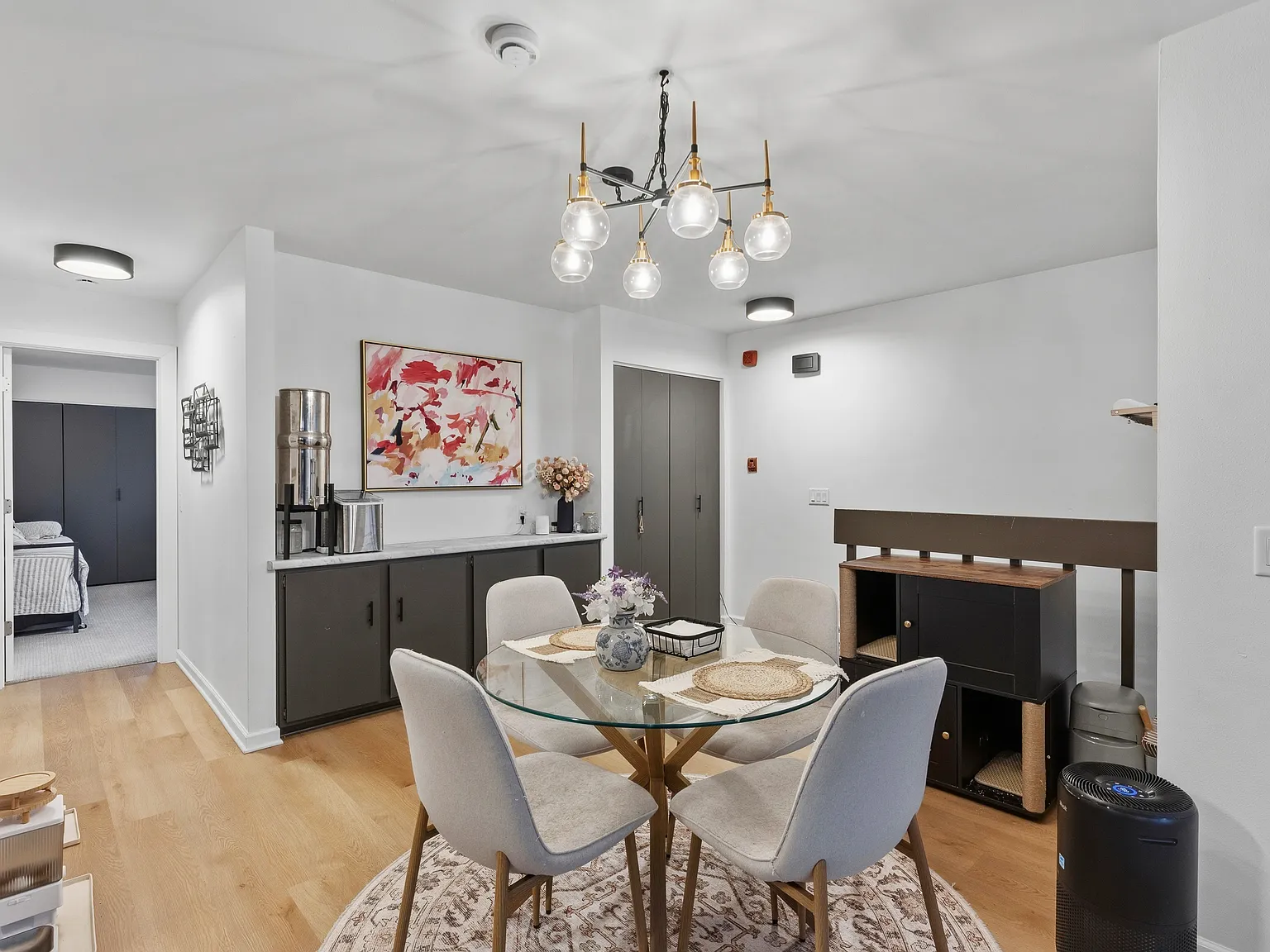 2 bed, 1140 sqft, $1,765 — Photo 4