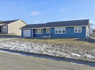 309 SE 4th St, Greenfield, IA 50849