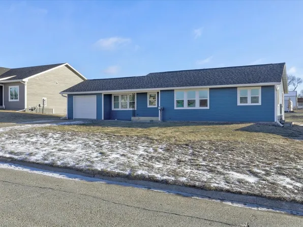 309 SE 4th St, Greenfield, IA 50849