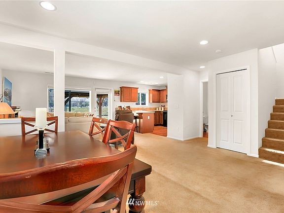 4th image of 4209 E Roosevelt
