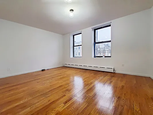 Rented by Sunshine Management Group, LLC | media 9