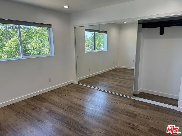 5638 Woodman — Photo 25
