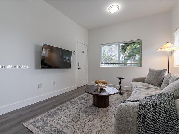 3rd image of 44 NW 10th Ave #2