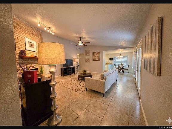 4th image of 7019 Holly Mountain St