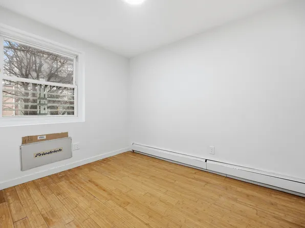 539 Quincy Street image 8 of 15