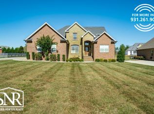 1718 Pearl Ave, Cookeville, TN 38506