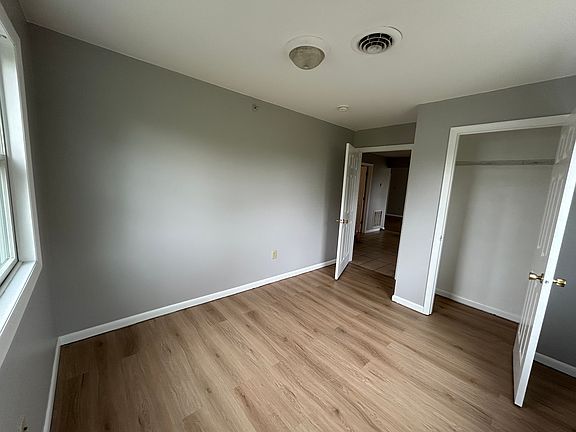 4th image of 106 Project Rd #12