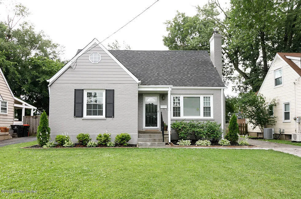 3318 Nanz Ave photo 1