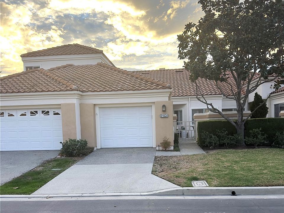 1st image of 21531 Paseo Palmetto