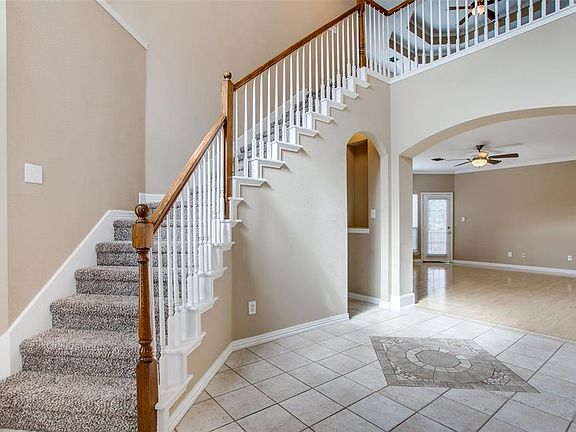 4th image of 2530 Shorecrest Dr
