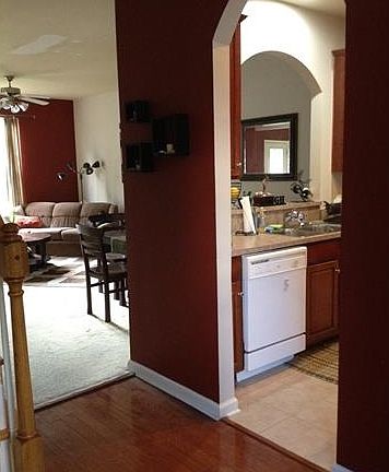 2nd image of 2396 Woodridge Dr