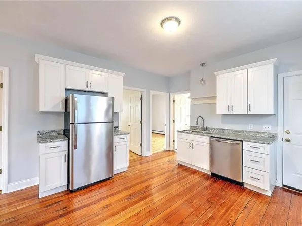 50 Barton St #2, Providence, RI 02909