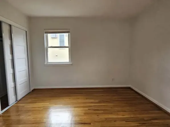 41-04 20th Road image 14 of 17