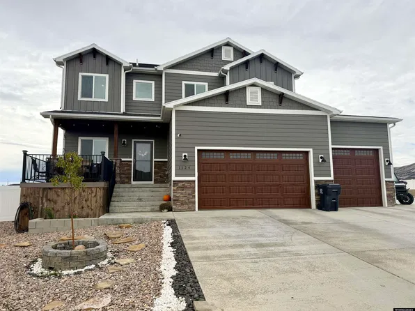 1124 Dawning Dr, Rock Springs, WY 82901