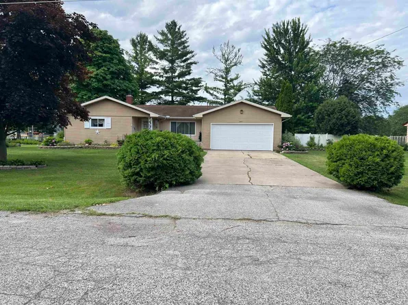 4571 Clunie St, Saginaw, MI 48638