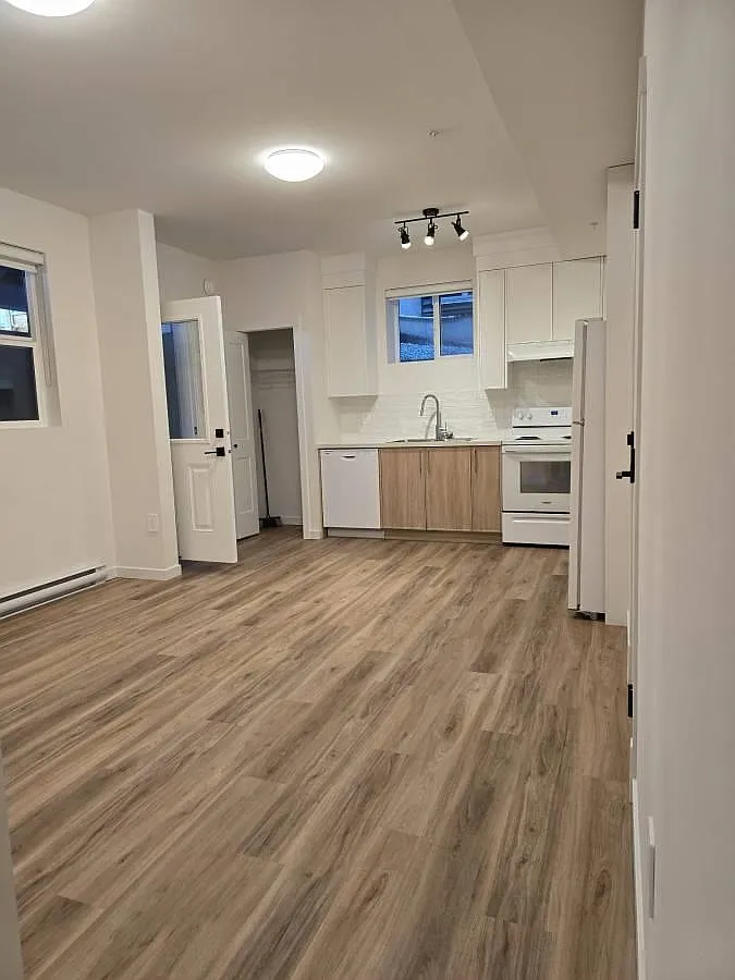 1 bed, 697 sqft, $1,550 — Photo 3