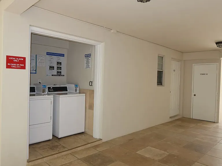 6711 N Kendall Dr #505 — Photo 14