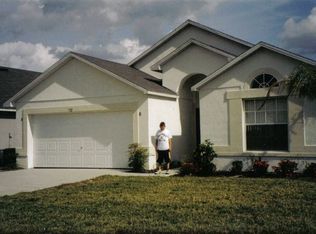 712 Saddle Ridge Dr, Davenport, FL 33896