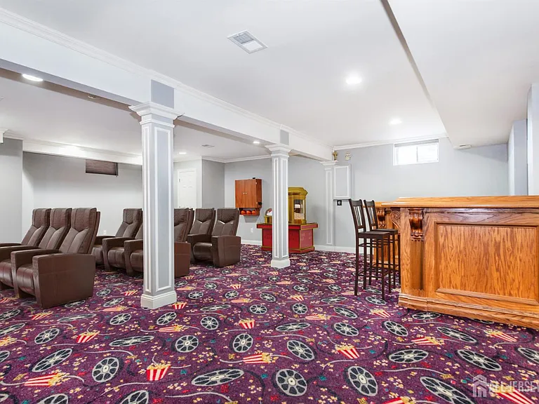 76 Raritan Reach Rd — Photo 36