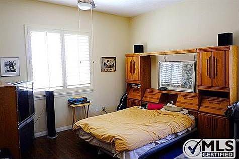 4th image of 10674 Beaver Ave