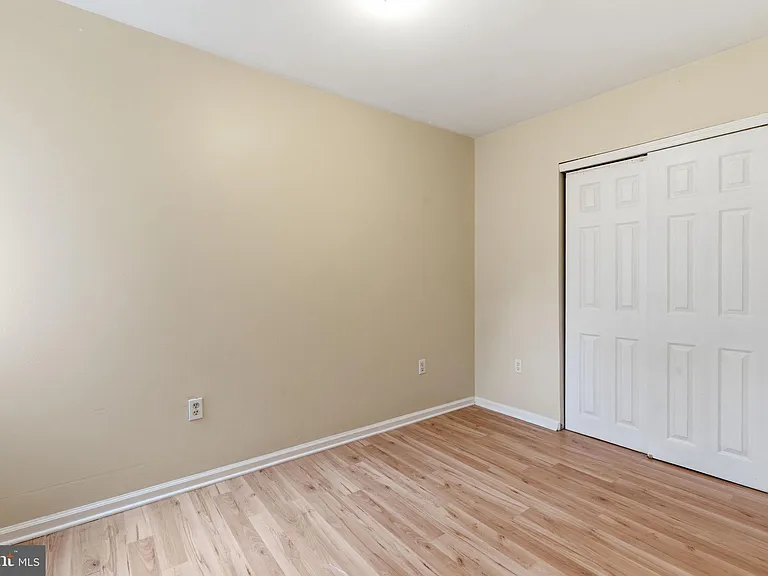 1817 N Gratz St — Photo 26