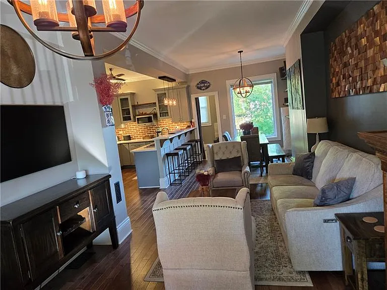 Cozy Living Room.