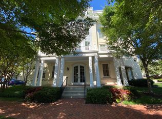 900 N Washington St UNIT 102E, Alexandria, VA 22314