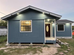 36957 Encantada Cir, San Benito, TX 78586