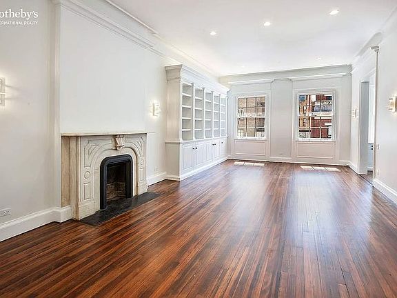 3rd image of 37 E 67th St #A