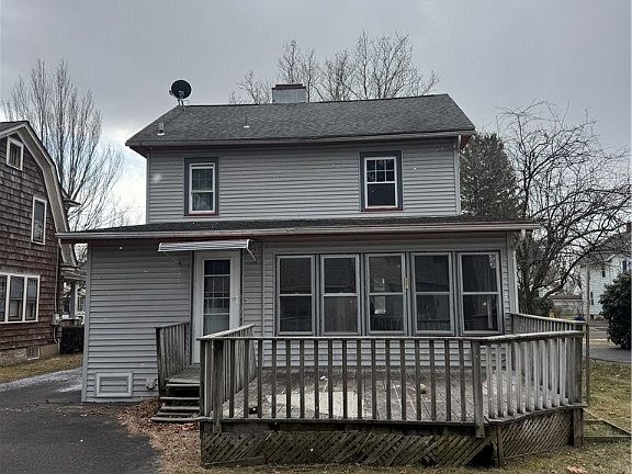 4th image of 609 Spaulding St
