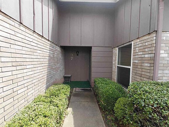 3rd image of 1000 N Star Dr Unit 37