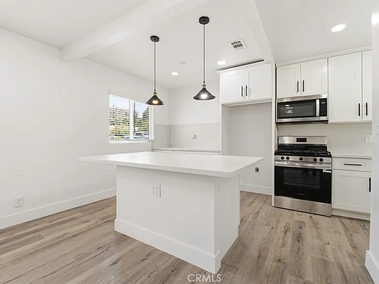 13173 McKinley Ave #FRONT HOUSE — Photo 9